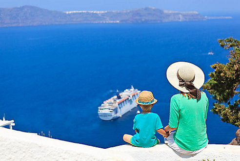 Taking a Family Cruise? Here’s What to Pack