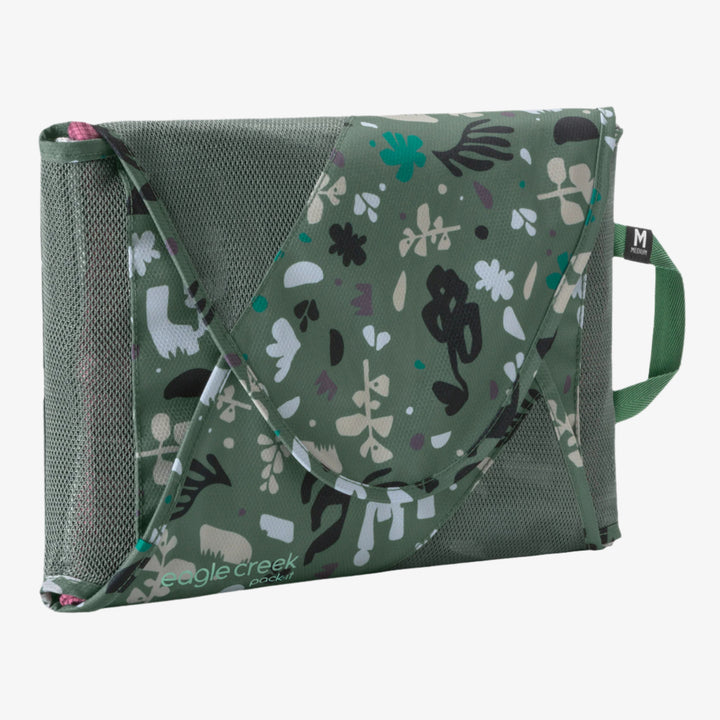 Dog Packing List What To Pack For Your Dog Eagle Creek dog-packing-list-what-to-pack-for-your-dog-eagle-creek